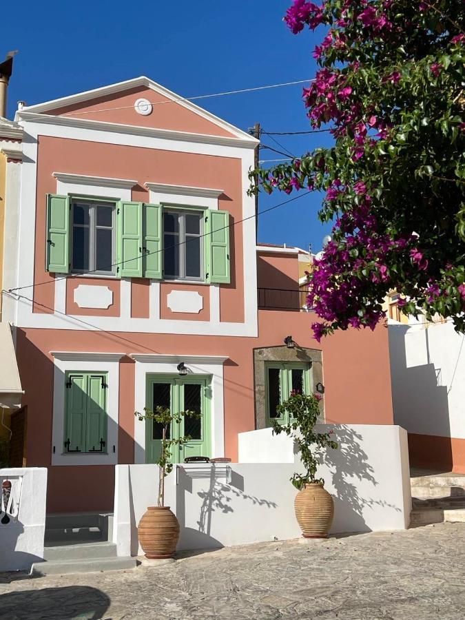 Katrani Studios Simi Exterior foto